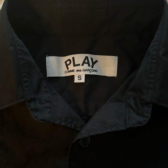 COMME DES GARCONS PLAY WOMENS DRESS SHIRT - Picture 2 of 4